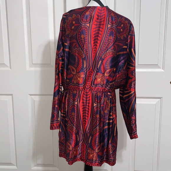 FARM RIO  Macaw Arabesque Wrap Mini Dress - Picture 5 of 10